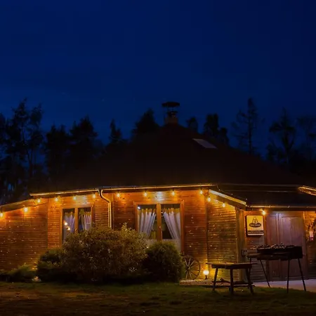 Nowy Folwark Na Skraju Lasu Pensjonat 3*